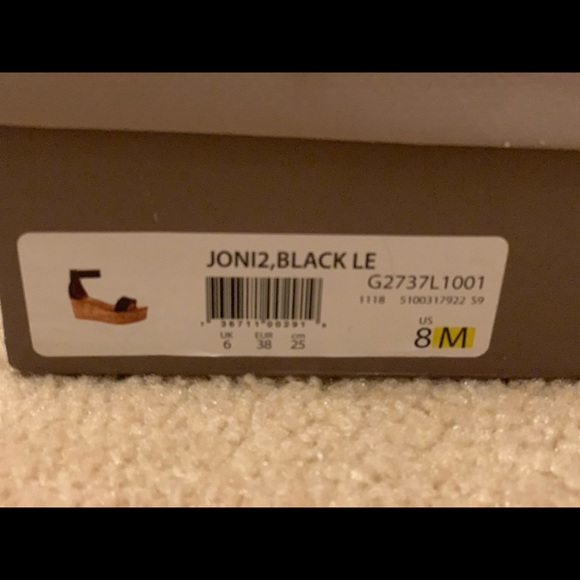 Franco Sarto Platform Sandal - Picture 3 of 3